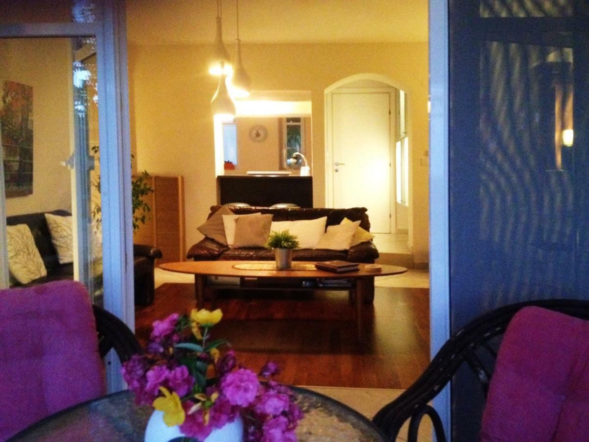 Lovely Apartm.Near Airport Kardiá Exteriér fotografie